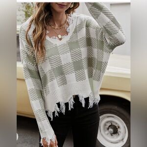 Just Polly New York, Green & Cream Plaid Checkered Frilly Sweater, Size Small